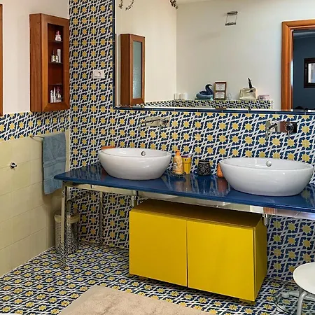 Mirvami Lovran Holiday home *