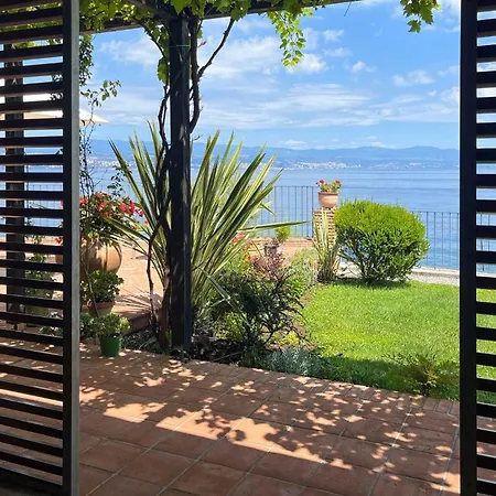 Holiday home Mirvami Lovran *